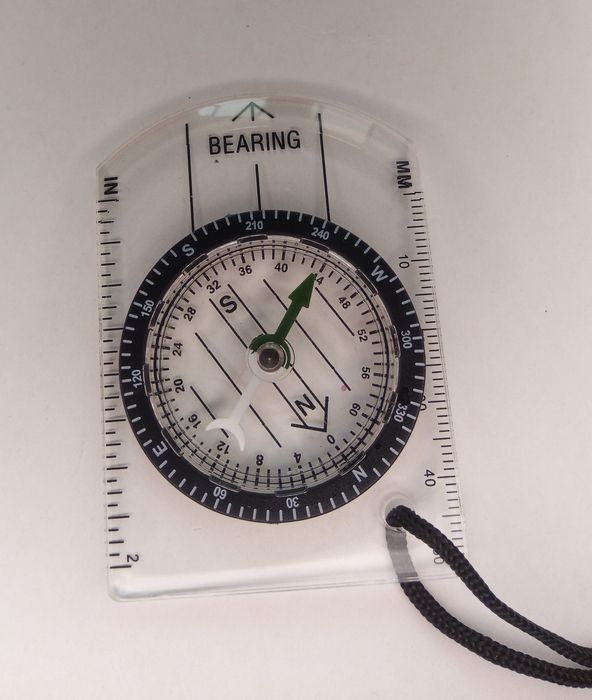 Компас на връвчица
