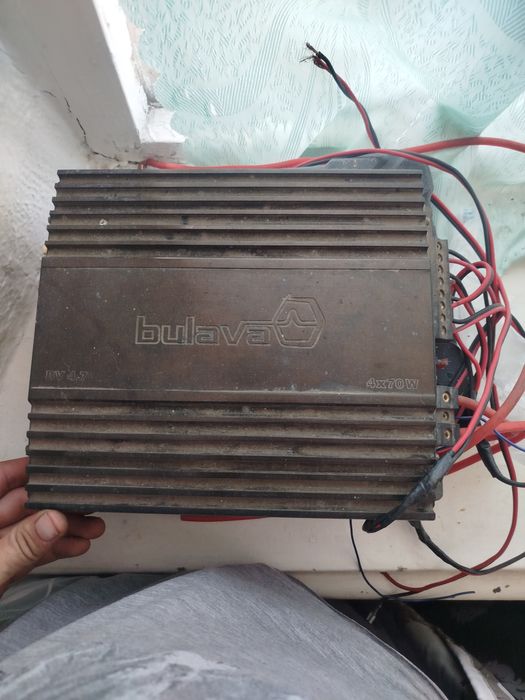 Продам автомобиль усилитель