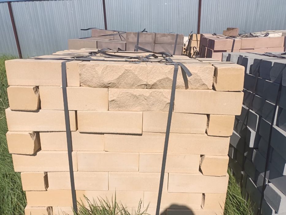 Продам кирпич по 150тг