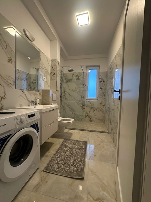 Proprietar Închiriez apartament 2 camere Nou