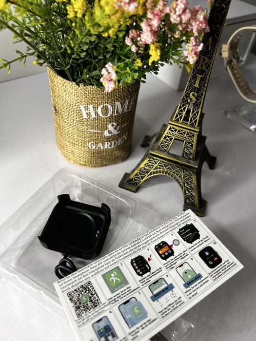 Ceas smartwatch femei bej/auriu