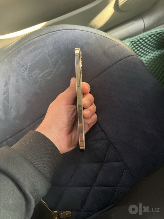 Iphone 12 pro max 256 emkost 77%