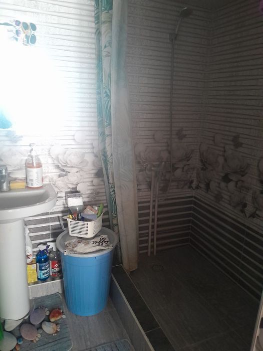 Uy (hovli) sotiladi, Уй (ховли) сотилади