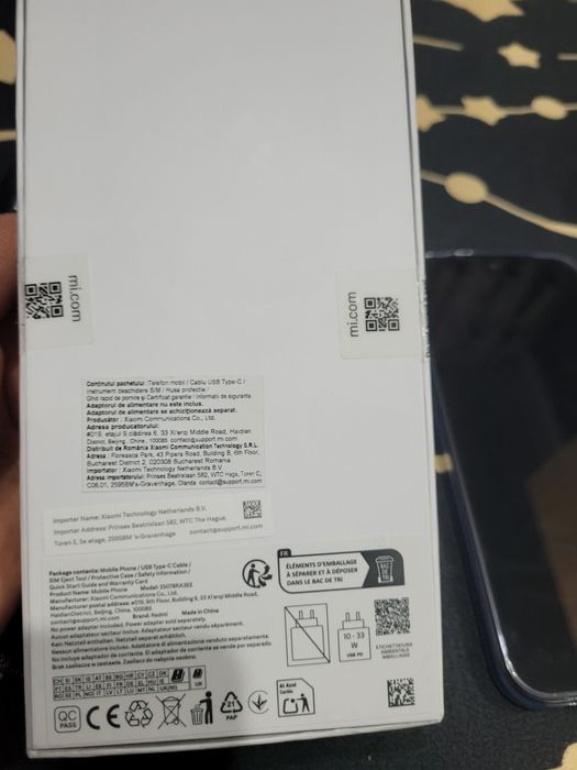Vând redmi 15 c nou