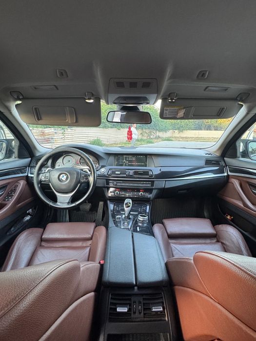 BMW 5 Series 2011 — imagine 5