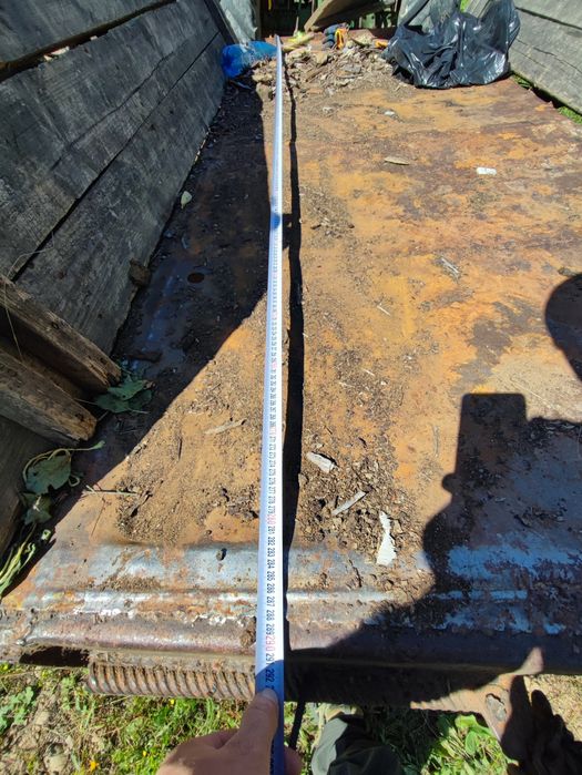 Remorca solida de pădure