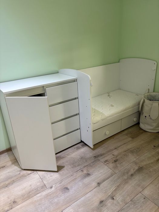 Нова Бебешка кошара Nicolle Baby със скрин  и матраче