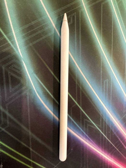 Ipad pro m2  128gb в комплекте с apple pencil 2  идеал