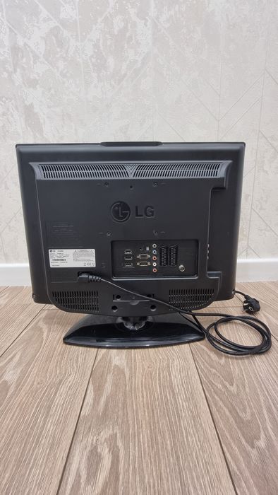 Телевизор ЖК (  LCD) LG  22LG3050
