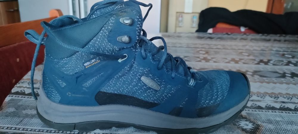 Дамски туристически обувки Keen Terradora II Mid Wp W