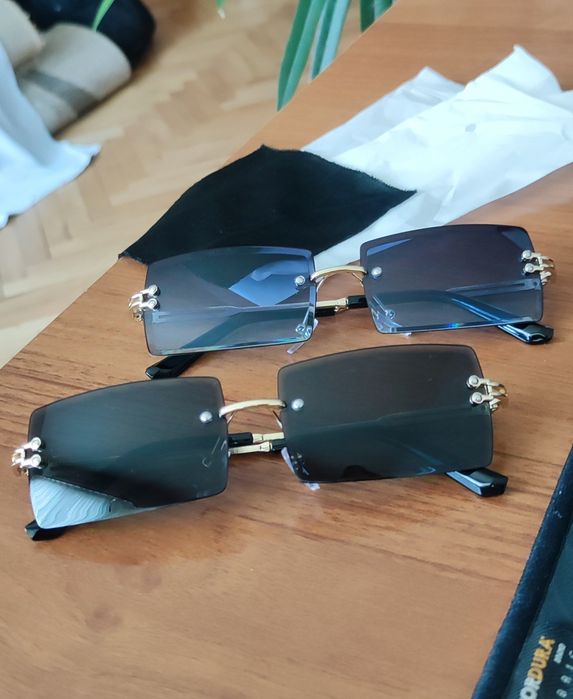 Слънчеви очила (черни и тъмно сини)