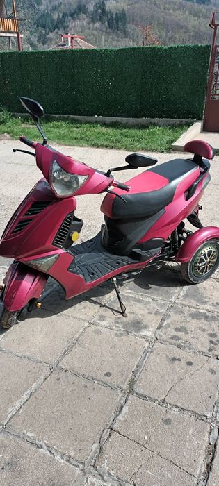 Електрическа триколка