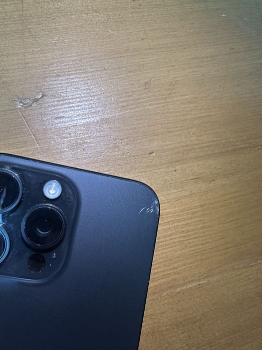 15 про макс телефон