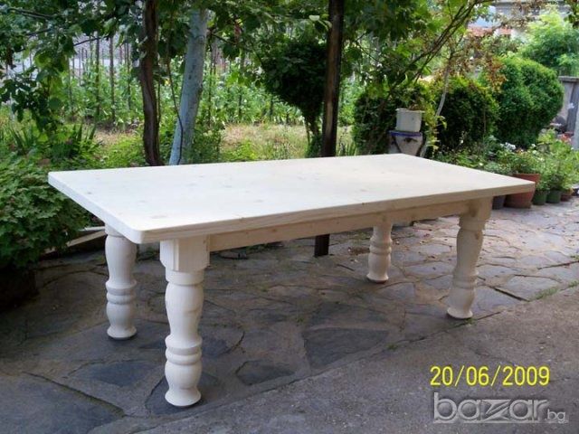 маси и пейки от масив