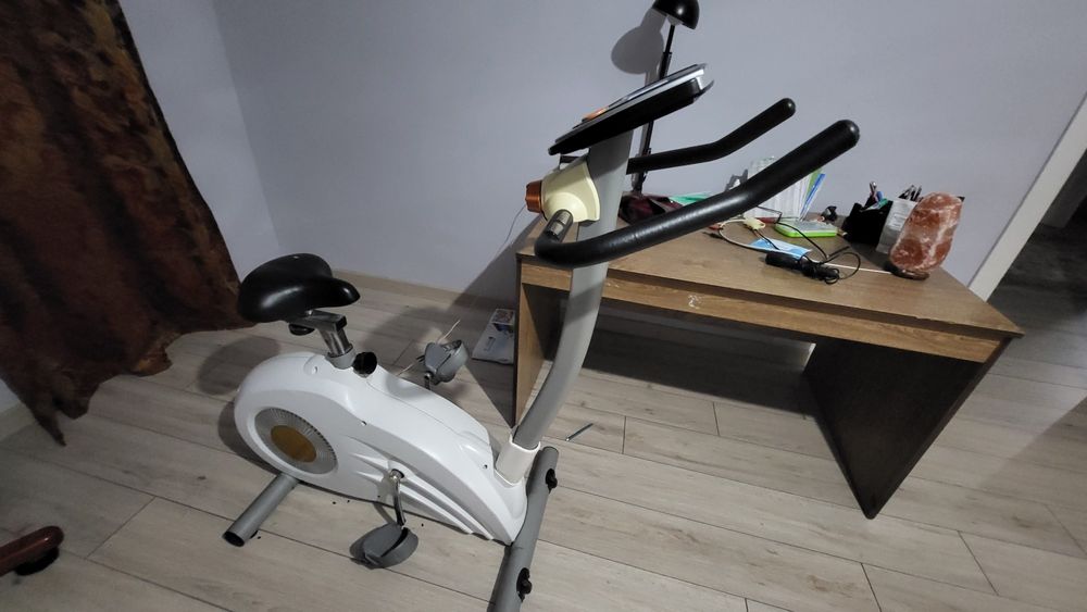 Велотренажер б/у
