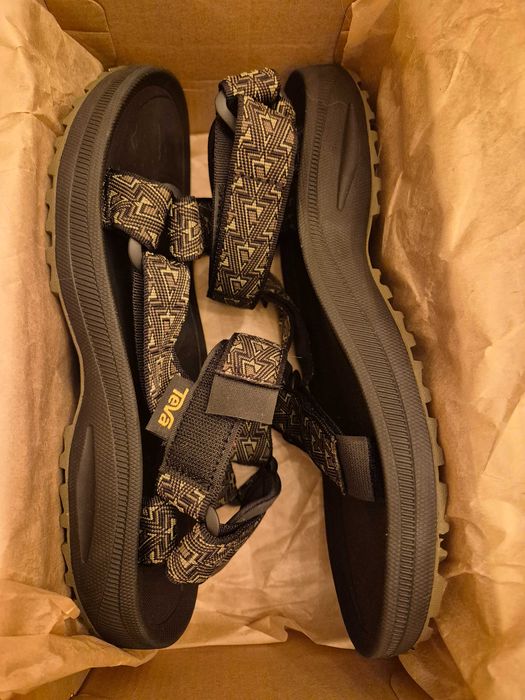 Sandale teva - noi - marimea 41