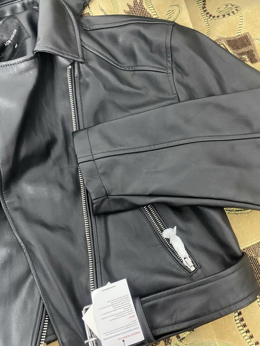 кожаная куртка женская