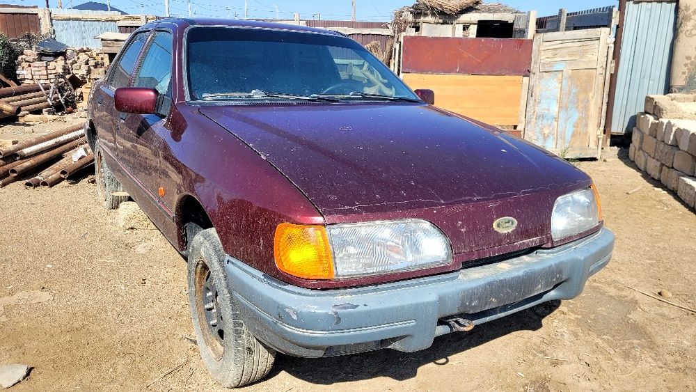 Форд сиерра 1989г . Без мотора