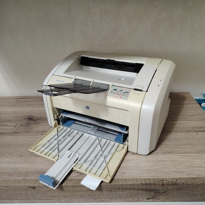 Принтер HP LaserJet 1018