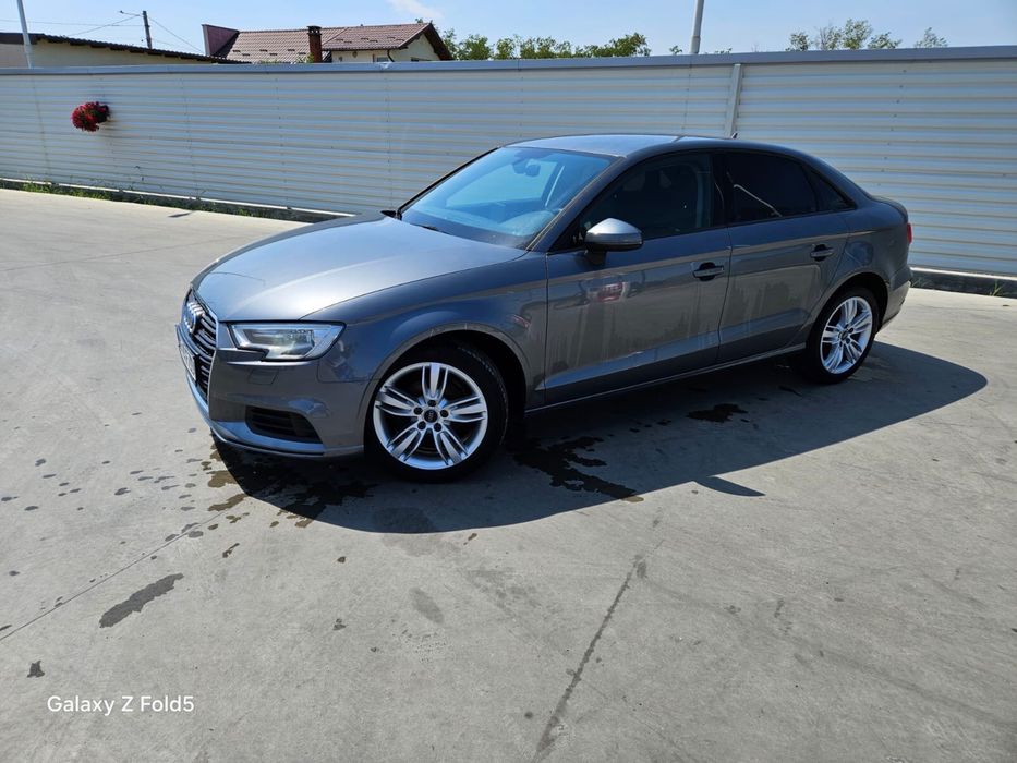 Audi A3 - berlina