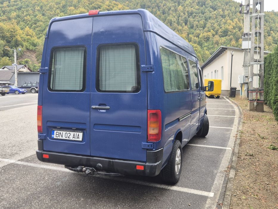 Vand microbuz 8+1 locuri Volkswagen LT