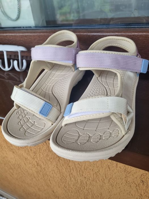 Sandale sport comode 37