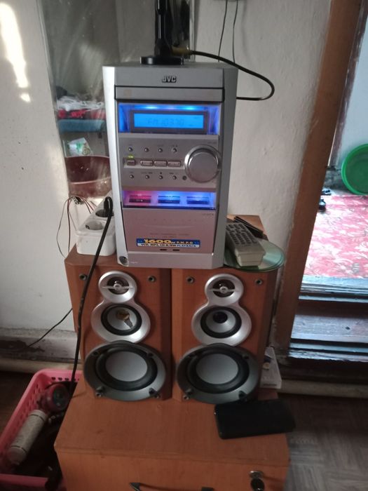 Продам музыкальный центр