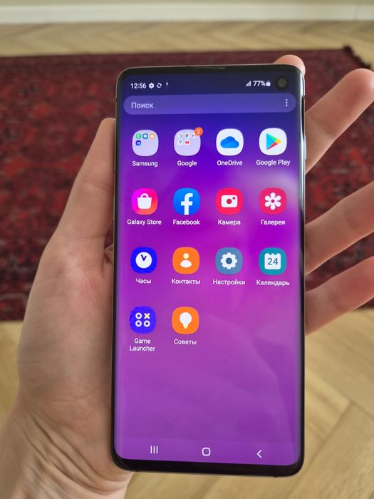 Смартфон Samsung Galaxy S10