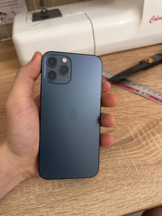 Продам свой Айфон 12 pro 256гб