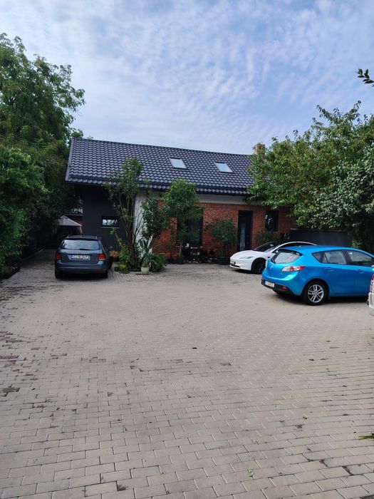 Închiriez mansarda în casa cart Grigorescu