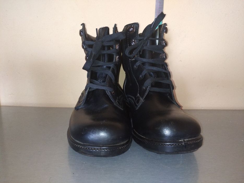 Чисто нови кубинки 35 номер