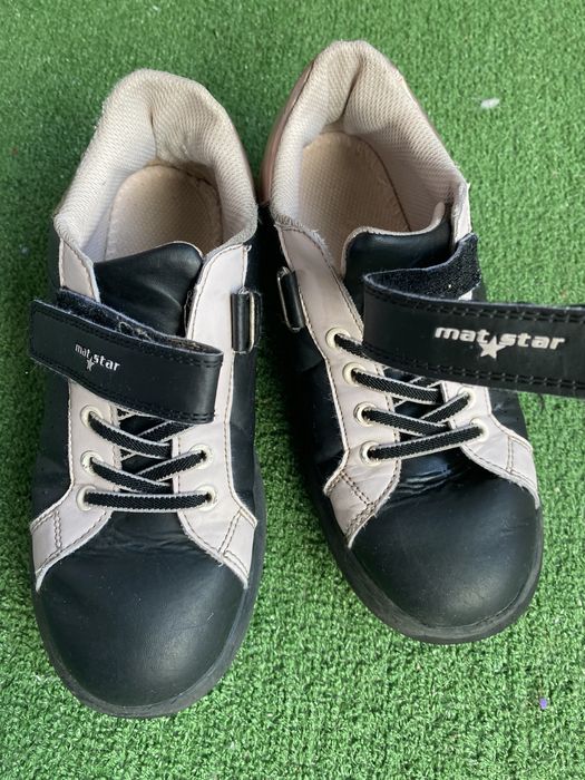 Продавам детски апрески 24 номер