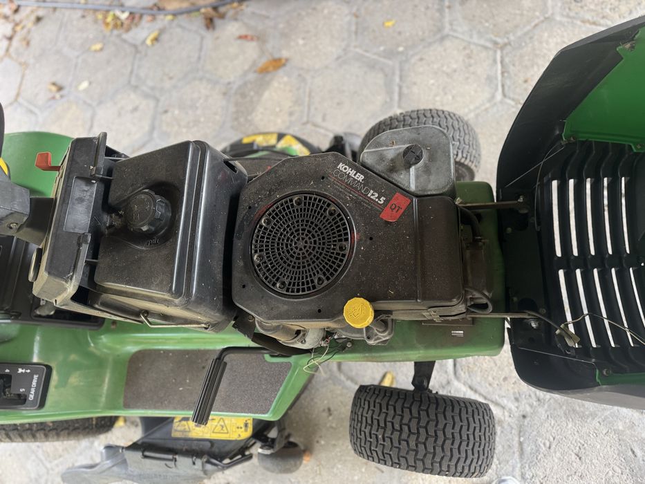 Тракторна мулчираща косачка John Deere
