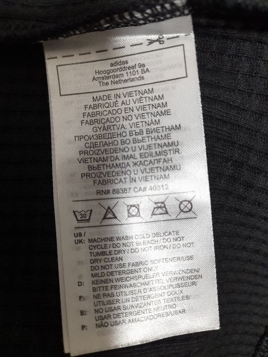 Pulover barbati urban  style Adidas original cu cod QR