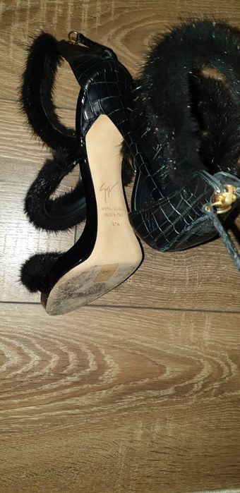 Sandale Giuseppe Zanotti