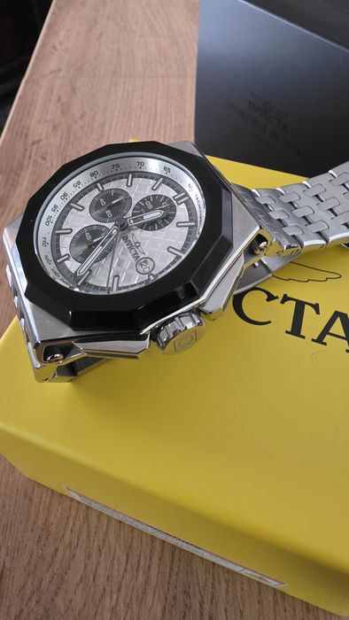 НОВ Часовник INVICTA Akula 48 мм