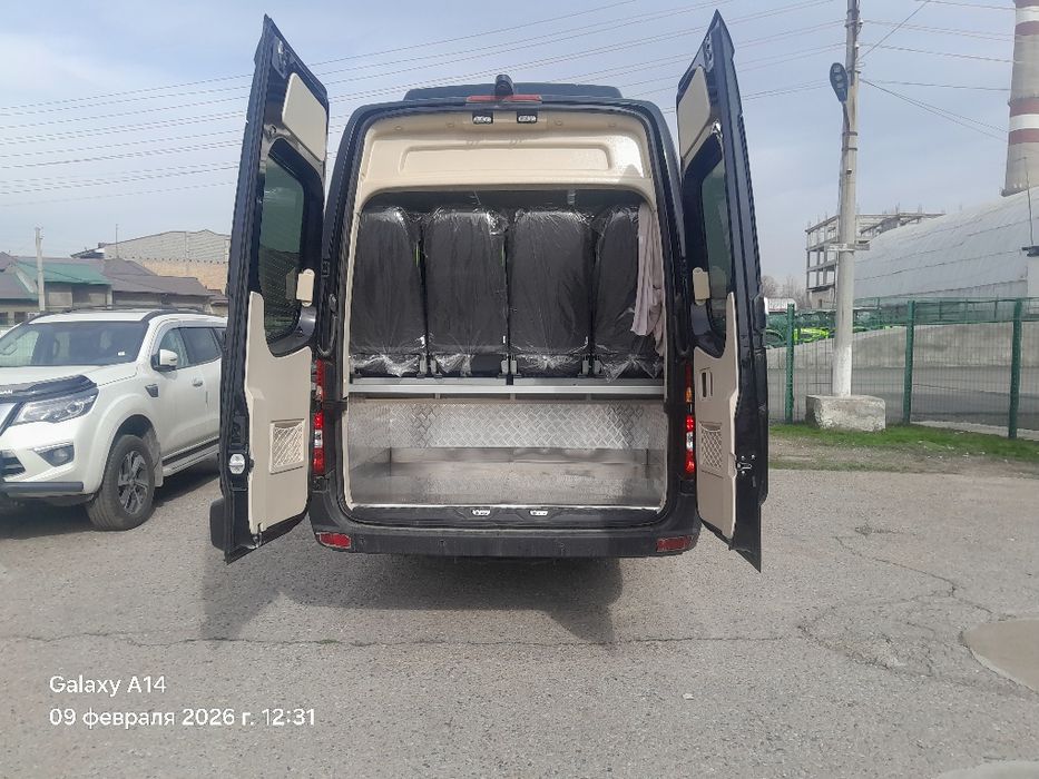 Asiastar 20 microavtobus