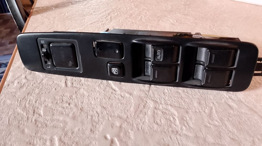 Блок стеклоподъёмников Toyota