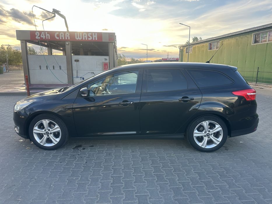 FORD Focus 2014 — imagine 4