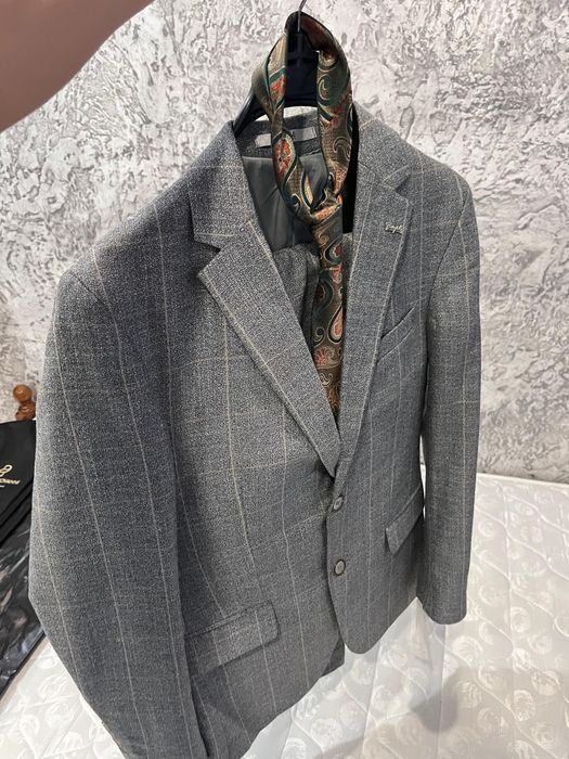 Продам костюм, тройка