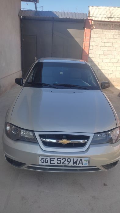 Нексия2 донс сотилади