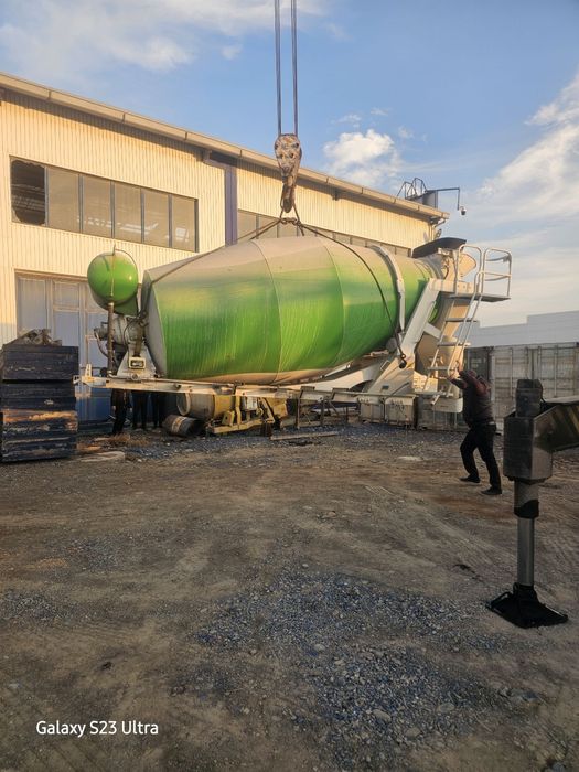 Mikser bochka 10kubali  2ta yangi ishlamagan