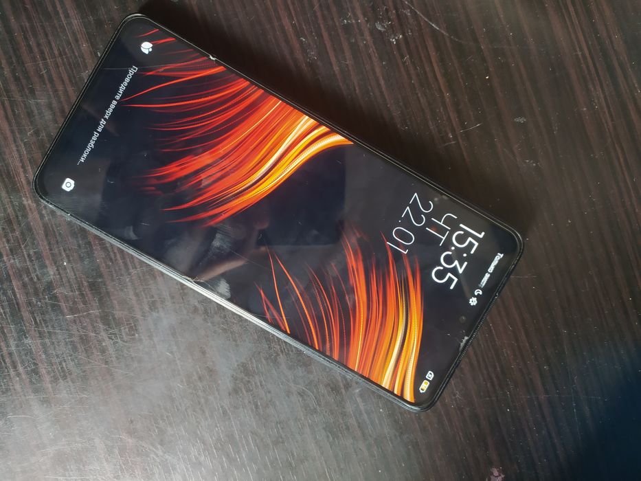 Продам срочно поко х3 про 8/256гб память