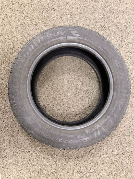Продам б/у резину Goodyear UltraGrip suv