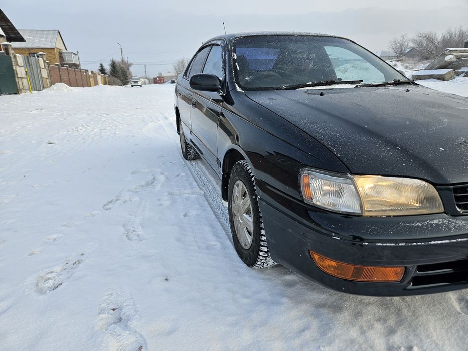 Продам таёту корона