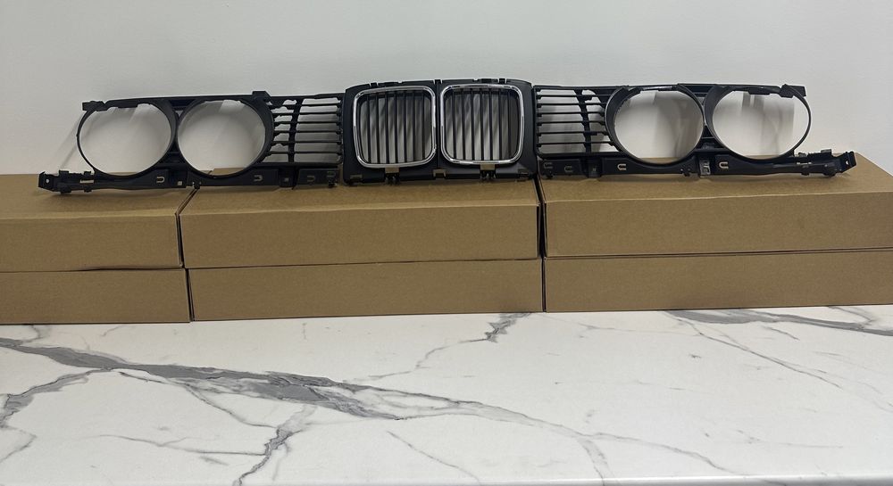 Облицовка решетка на bmw e34