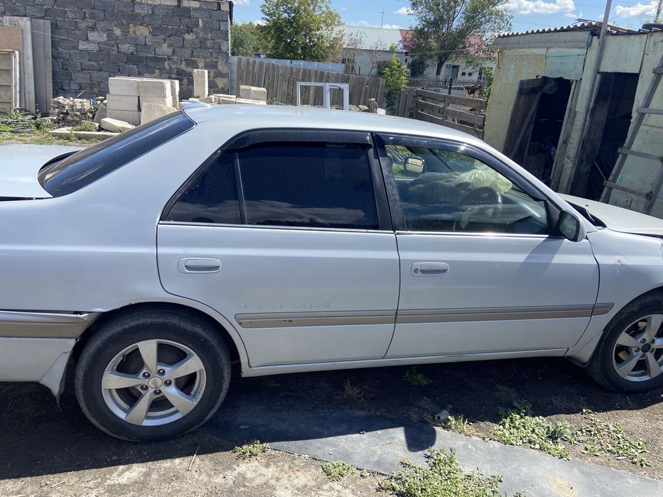 Тойота корона 1996