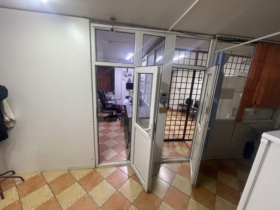 Сдам коммерческий недвижимость