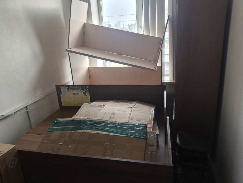 Продам столы офисные