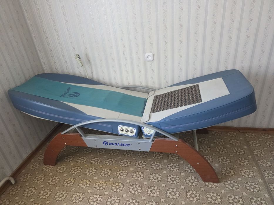Массажная кровать